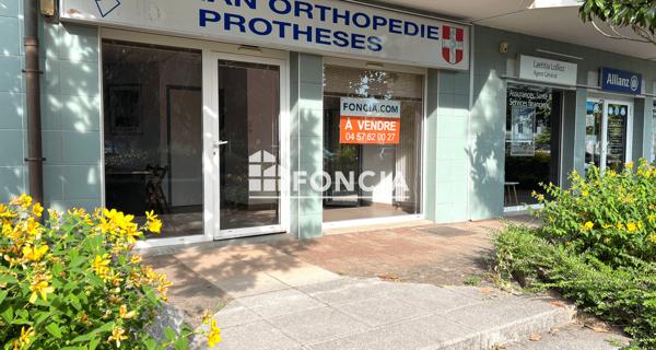 À vendre Local commercial 63 m² - Thonon-les-bains 74200