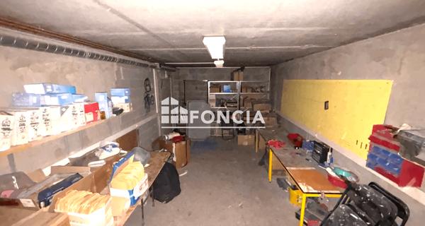 À vendre Local commercial 63 m² - Thonon-les-bains 74200