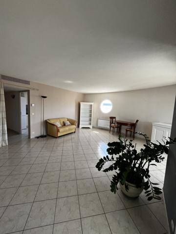 T3 avec véranda, terrasse, double garage au coeur du quartier des Minimes