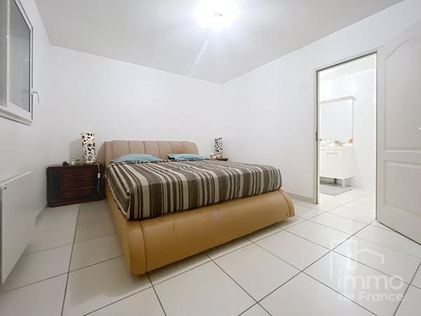 Maison Prevessin Moens 5 pièce(s) 175 m2