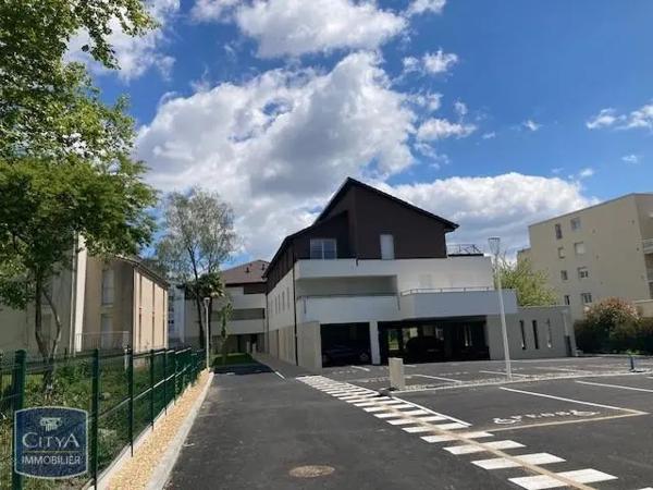 Appartement à louer 3 pièces 68.08m²