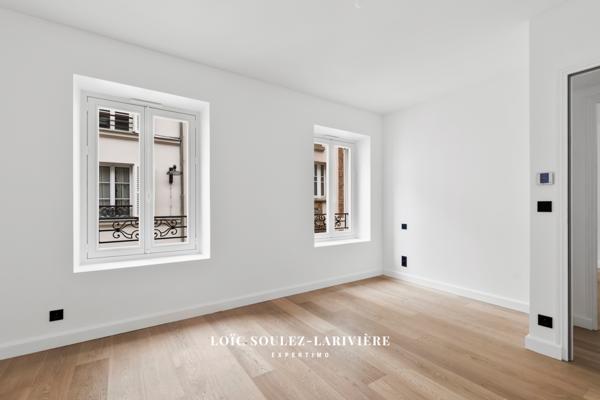 Paris (75015) Maison ancienne entièrement rénovée en plein coeur du 15ème Arrondissement / Proche de la Rue du Commerce