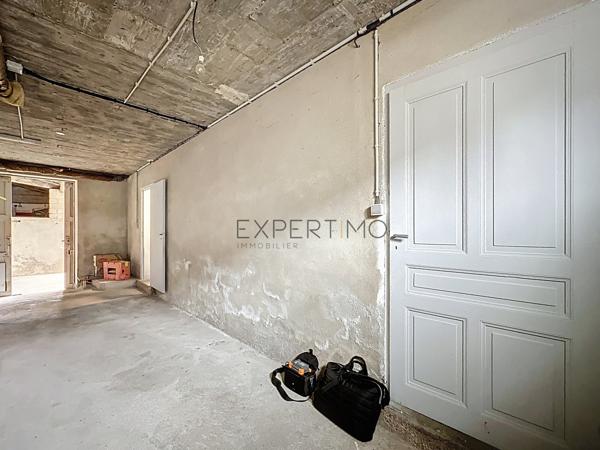 Sermoyer (01190) Vivez grand dans une commune paisible : maison avec jardin, dépendances et combles aménageables