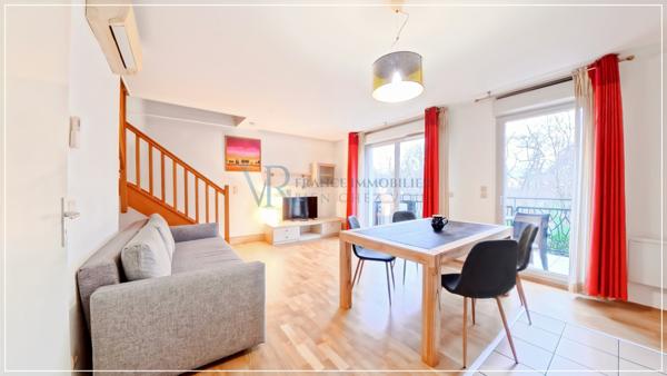 Divonne-les-Bains (01220) APPARTEMENT 3 PIÈCES (T3) DUPLEX 70 M² - LOUÉ MEUBLÉ