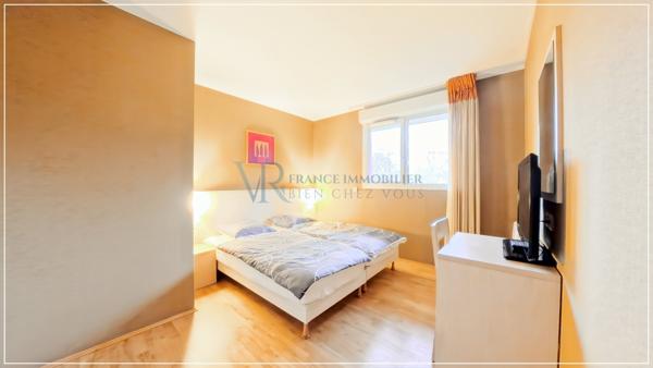 Divonne-les-Bains (01220) APPARTEMENT 3 PIÈCES (T3) DUPLEX 70 M² - LOUÉ MEUBLÉ