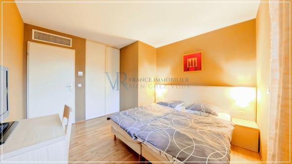 Divonne-les-Bains (01220) APPARTEMENT 3 PIÈCES (T3) DUPLEX 70 M² - LOUÉ MEUBLÉ