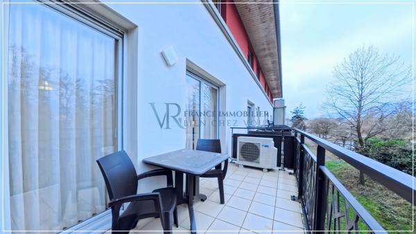 Divonne-les-Bains (01220) APPARTEMENT 3 PIÈCES (T3) DUPLEX 70 M² - LOUÉ MEUBLÉ