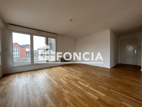 Location Appartement 4 pièces 90.82 m² - 3 RUE JEAN MOULIN Lens 62300