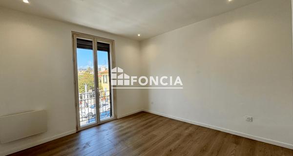 À vendre Maison 5 pièces 98 m² - Antibes 06600