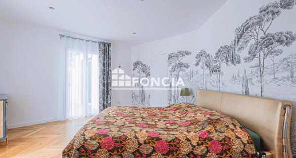 À vendre Maison 5 pièces 300 m² - Trans-en-provence 83720