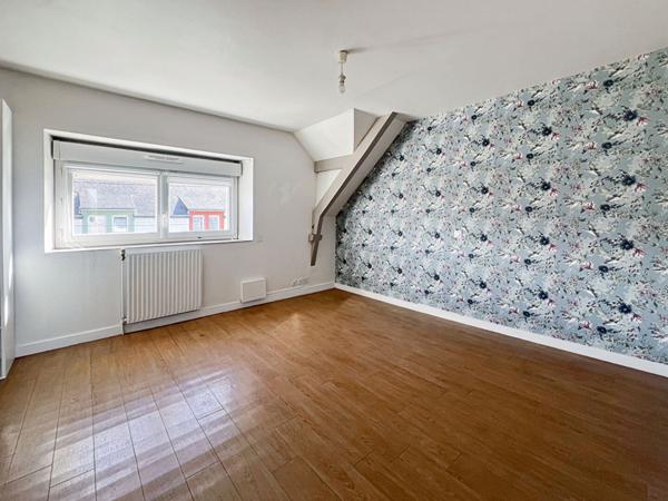 Ploeren, bus et commerces à pieds, Vannes à quelques minutes