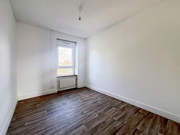 Ploeren, bus et commerces à pieds, Vannes à quelques minutes