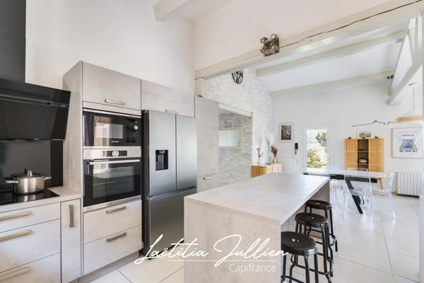 La Penne-sur-Huveaune – Maison T5 de plain-pied 155 m² – Piscine – Vue dégagée – Sans vis-à-vis