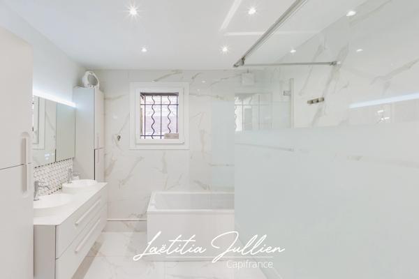 La Penne-sur-Huveaune – Maison T5 de plain-pied 155 m² – Piscine – Vue dégagée – Sans vis-à-vis
