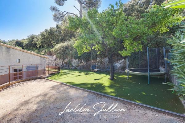 La Penne-sur-Huveaune – Maison T5 de plain-pied 155 m² – Piscine – Vue dégagée – Sans vis-à-vis