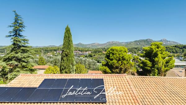 La Penne-sur-Huveaune – Maison T5 de plain-pied 155 m² – Piscine – Vue dégagée – Sans vis-à-vis