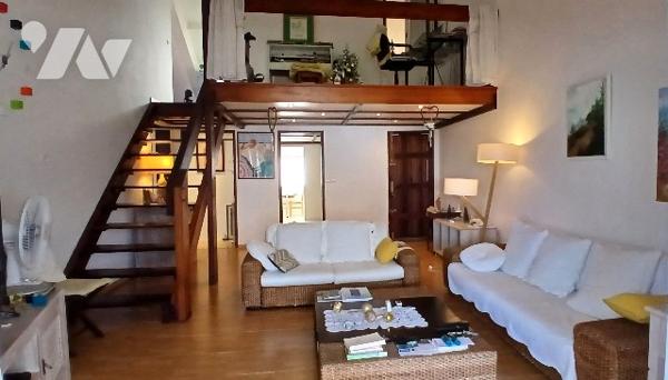 Appartement à Saint-Denis, centre ville / rue Bois de Nèfles