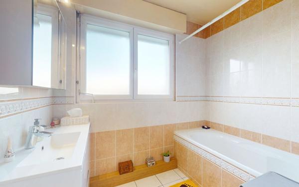 Appartement à vendre    3 pièces •  Mondelange