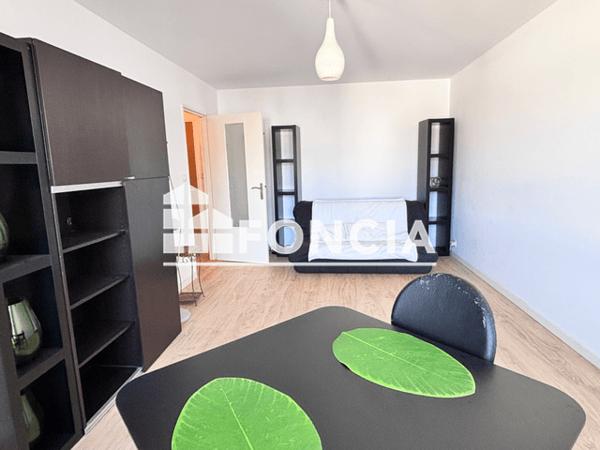 Location Studio meublé 30.13 m² - Thionville 57100