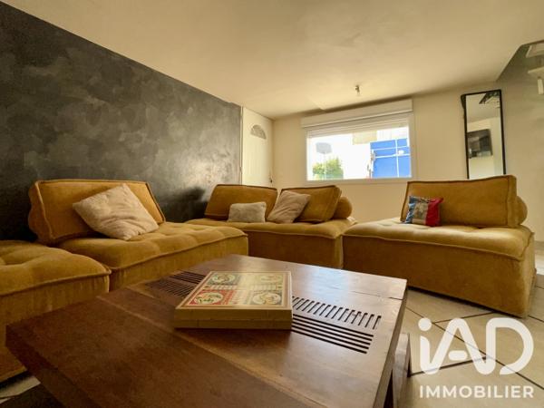 Maison à vendre 6 pièces 131 m² Tournon-sur-Rhône