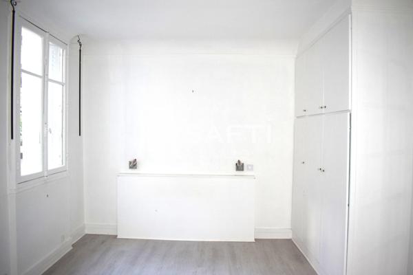 TROCADERO - PARIS 75016