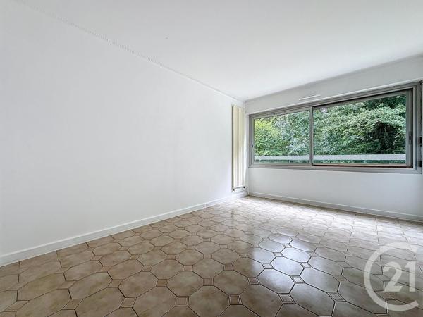 Appartement F4 à vendre  4 pièces - 86,65 m2 ST CYR L ECOLE - 78