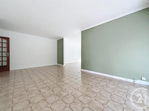 Appartement F4 à vendre  4 pièces - 86,65 m2 ST CYR L ECOLE - 78