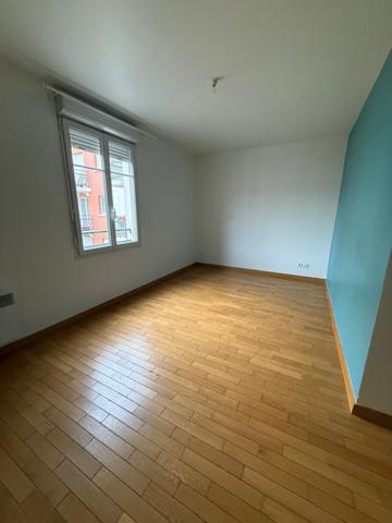 Meaux (77100) Élégant duplex avec jardin et garage – Meaux, secteur rue de la Crèche