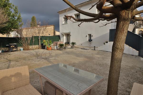 maison de caractère 160m2 avec garage et jardin