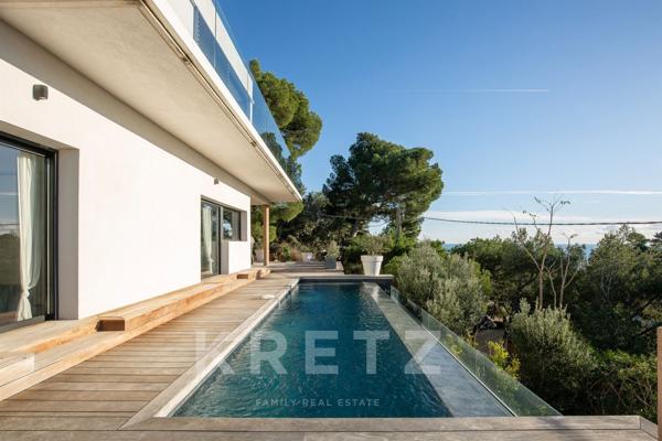 Maison contemporaine en coeur de calanque