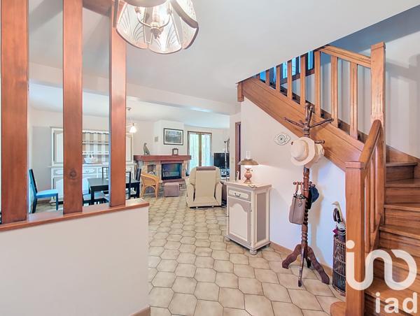 House for sale 4 rooms 90 m² Mérignac