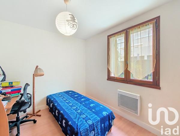 House for sale 4 rooms 90 m² Mérignac