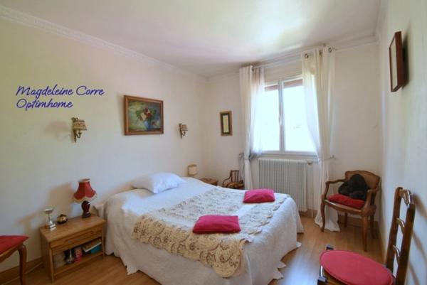 Maison spacieuse 141 m² avec jardin et dépendance – Quartier calme à 8 min du centre de Crosne