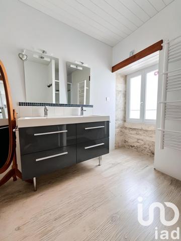 House for sale 4 rooms 105 m² Dompierre-sur-Mer