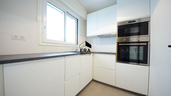 appartement F2 refait à neuf avec balcon