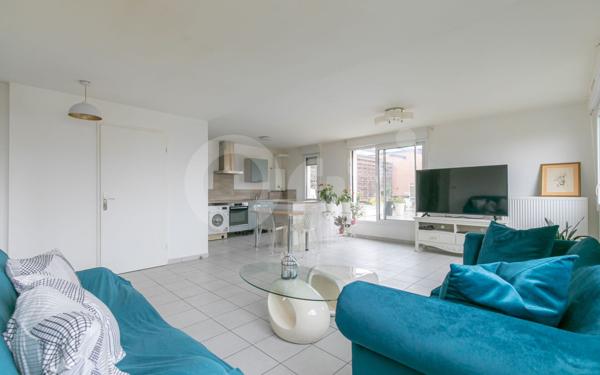 Appartement à vendre    3 pièces • 80 m2 Livry-Gargan