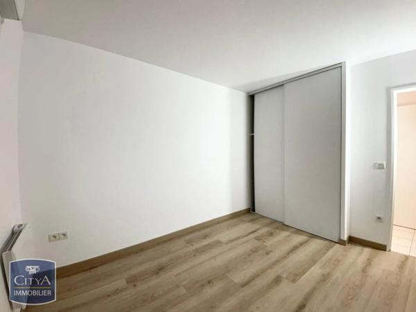 Appartement à louer 2 pièces 55.15m²