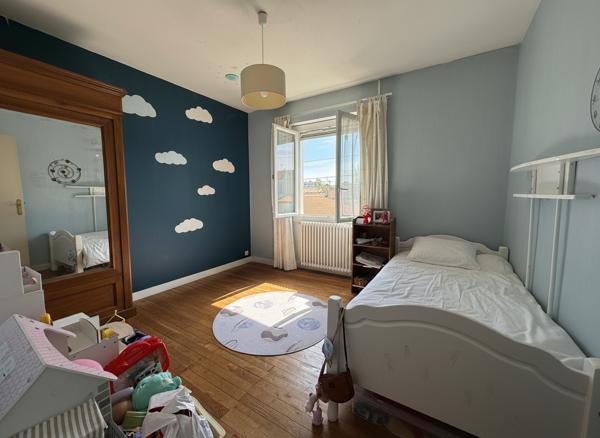Angoulême – Maison années 60 – 130m² environ avec 5 chambres