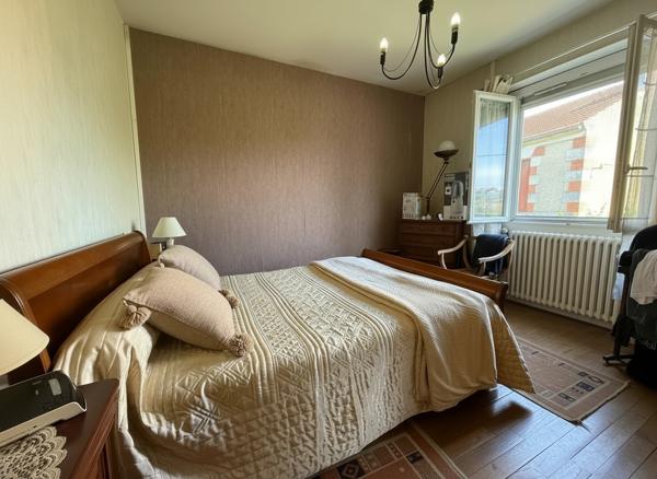 Angoulême – Maison années 60 – 130m² environ avec 5 chambres
