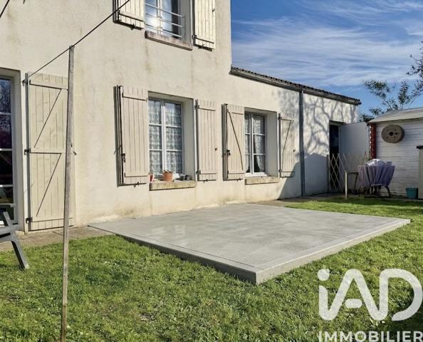 Maison à vendre 4 pièces 84 m² Saint-Georges-d'Oléron