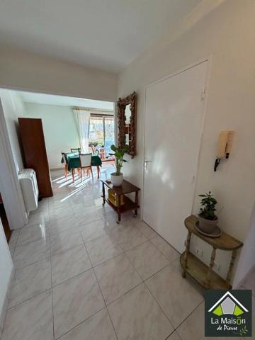 Location Appartement 3 pièces 66 m2 à Salon-de-Provence