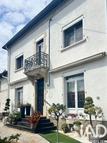 Maison à vendre 10 pièces 243 m² Jeandelize
