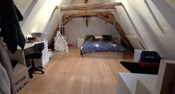A vendre LIMEYRAT (24), maison de 172 m2 sur un terrain de 2300 m2.
