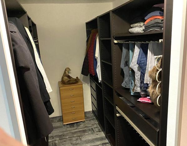 Belle Maison de Caractère de 166 m² entièrement rénovée avec son garage, atelier, cave, buanderie-chaufferie, terrasses, appentis et terrain clos, arboré de 598 m²