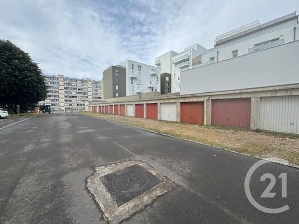 Parking à vendre  14,30 m2 ST JACQUES DE LA LANDE - 35