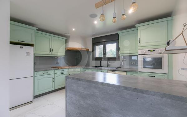 Maison à vendre    5 pièces •  Le Plessis-Trévise