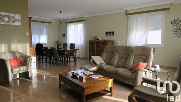 Maison à vendre 5 pièces 123 m² Fère-Champenoise