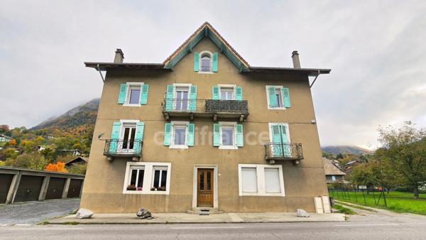 Appartement à vendre 3 pièces TANINGES (74)