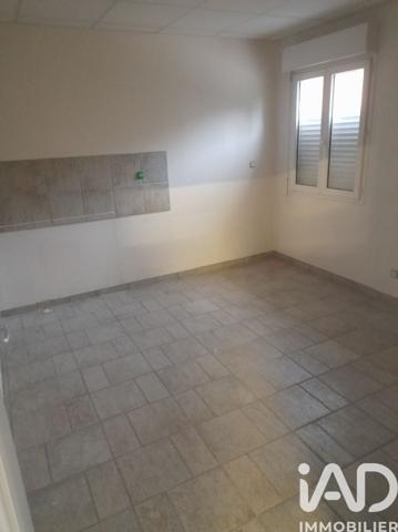 Immeuble à vendre 131 m² Mours-Saint-Eusèbe