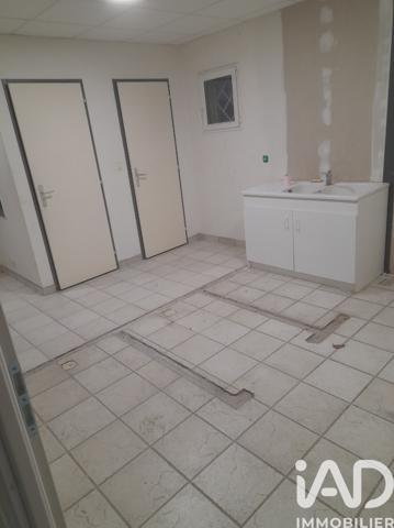 Immeuble à vendre 131 m² Mours-Saint-Eusèbe